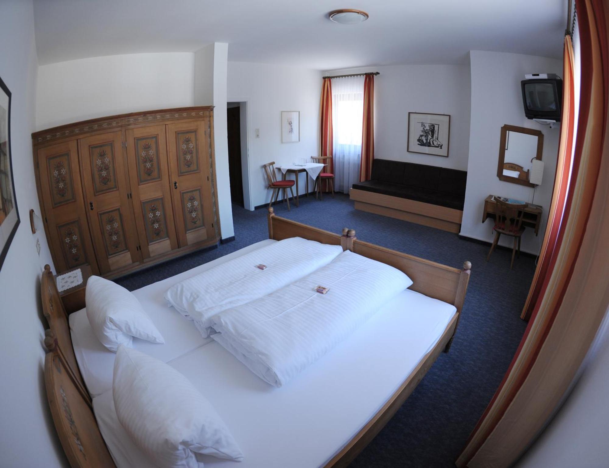 Gaestehaus Obwexer Matrei in Osttirol Esterno foto